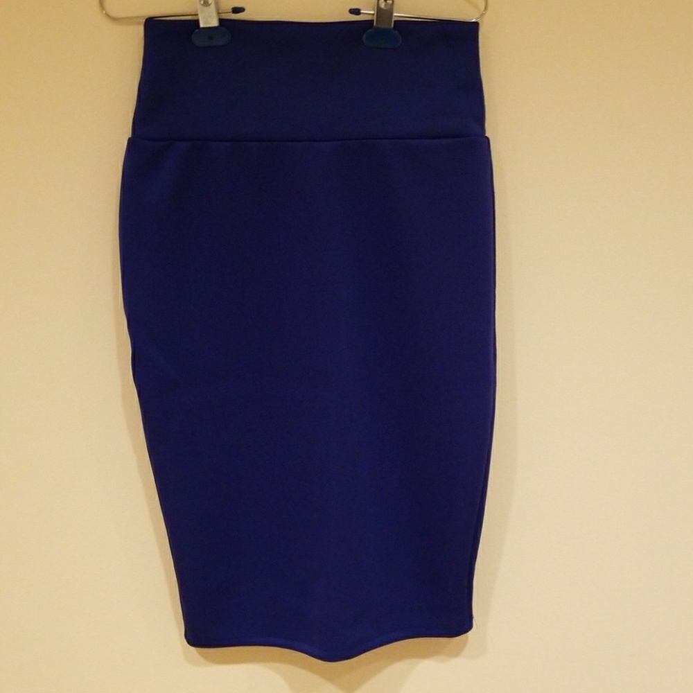 Pencil skirt in blue